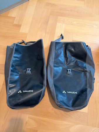 VAUDE Aqua Back Duo Fahrradtaschen schwarz – inkl. Zubehör
