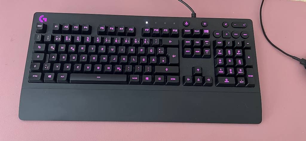 Tastiere: Logitech G703 LIGHTSPEED + G213 Gaming-Set – Usato da Effretikon venduto da flozim. 2