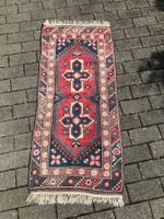 Teppich mit orientalischem Muster (Brücke)