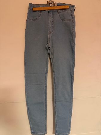 Pull&Bear Jeans Gr. 38 Top erhalten für den Sommer