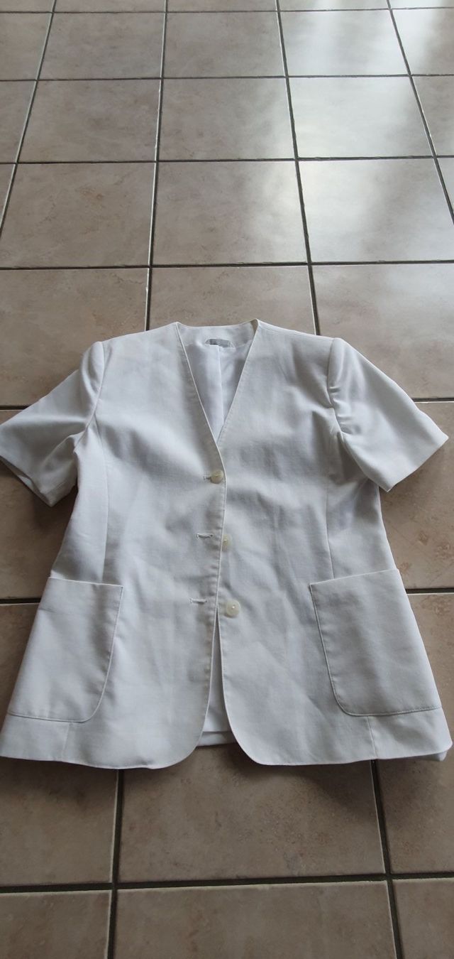 Giacche: Jolie blazer 44 – Nuovo (secondo la descrizione) da Moutier venduto da gvmv