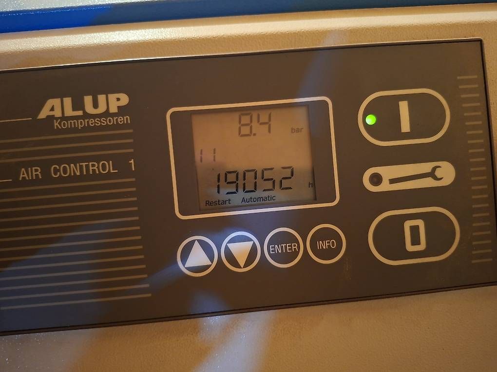 Compressori: Compresseur à vis  – Usato da La Sagne NE venduto da Crebou 3