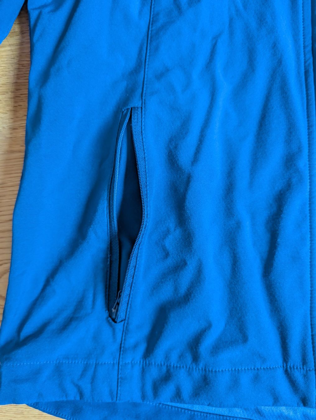 46 Nord Giacche: 46Nord Softshell Jacke Blau Damen, Gr. 38 – Usato da Nottwil venduto da Siana12 2