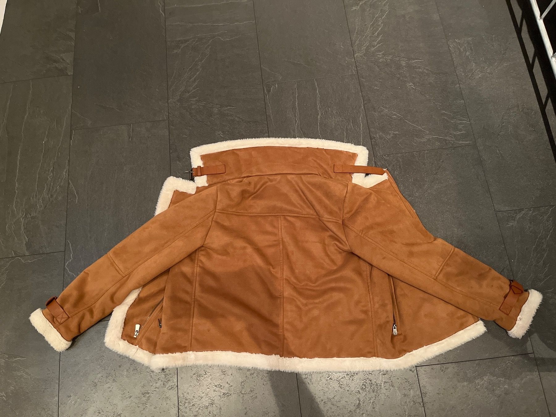 Giacche: Winterjacke – Usato da Hombrechtikon venduto da Kaatja 3