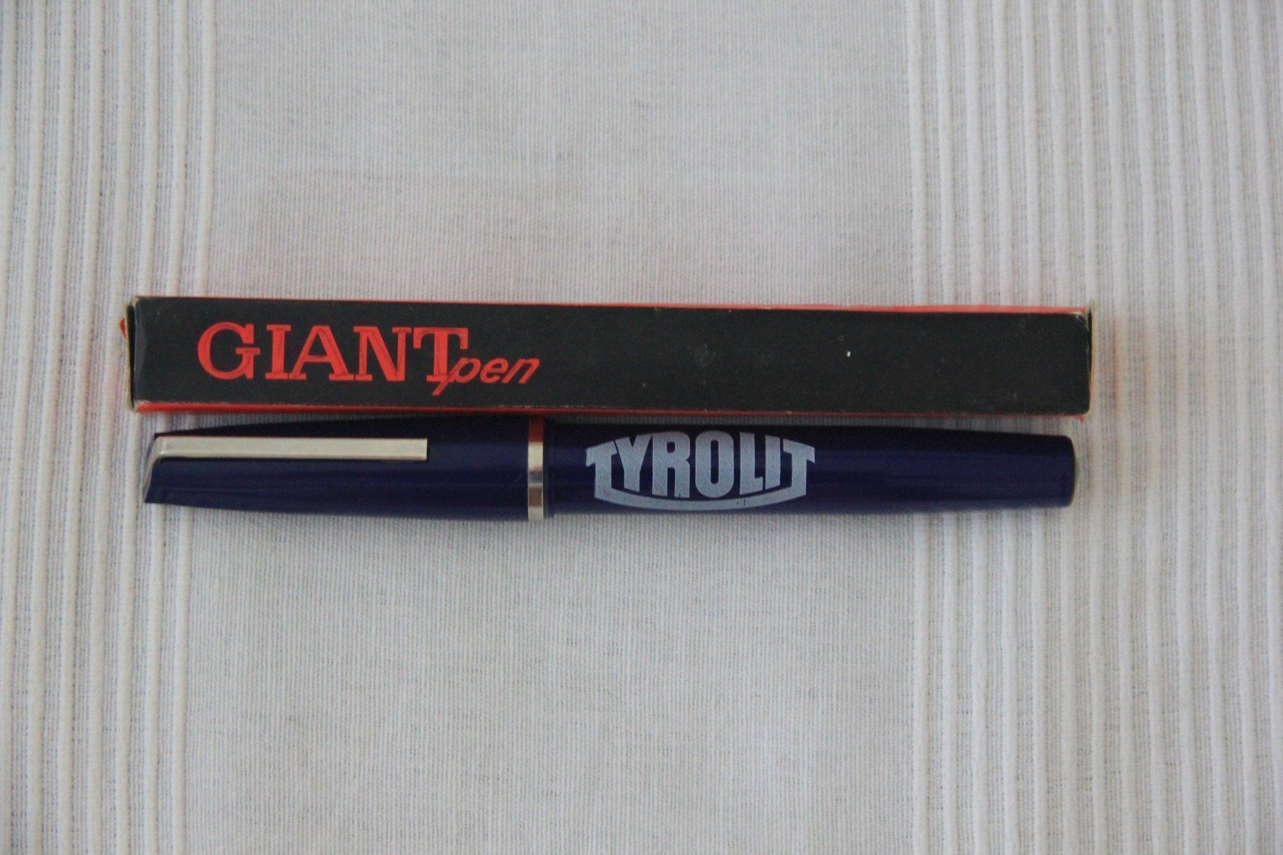 Penna & Evidenziatori: Giant Pen 3 Farben Vintage – Nuovo e nell'imballaggio originale da Niederwangen BE venduto da tim_8hyw