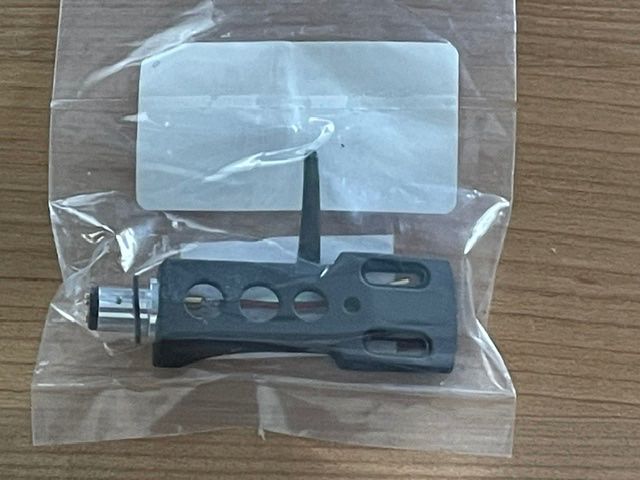 Giradischi: HEADSHELL MIT KABEL - SME ANSCHLUSS - SCHWARZ - NEU – Nuovo e nell'imballaggio originale da Fahrwangen venduto da Swirl2
