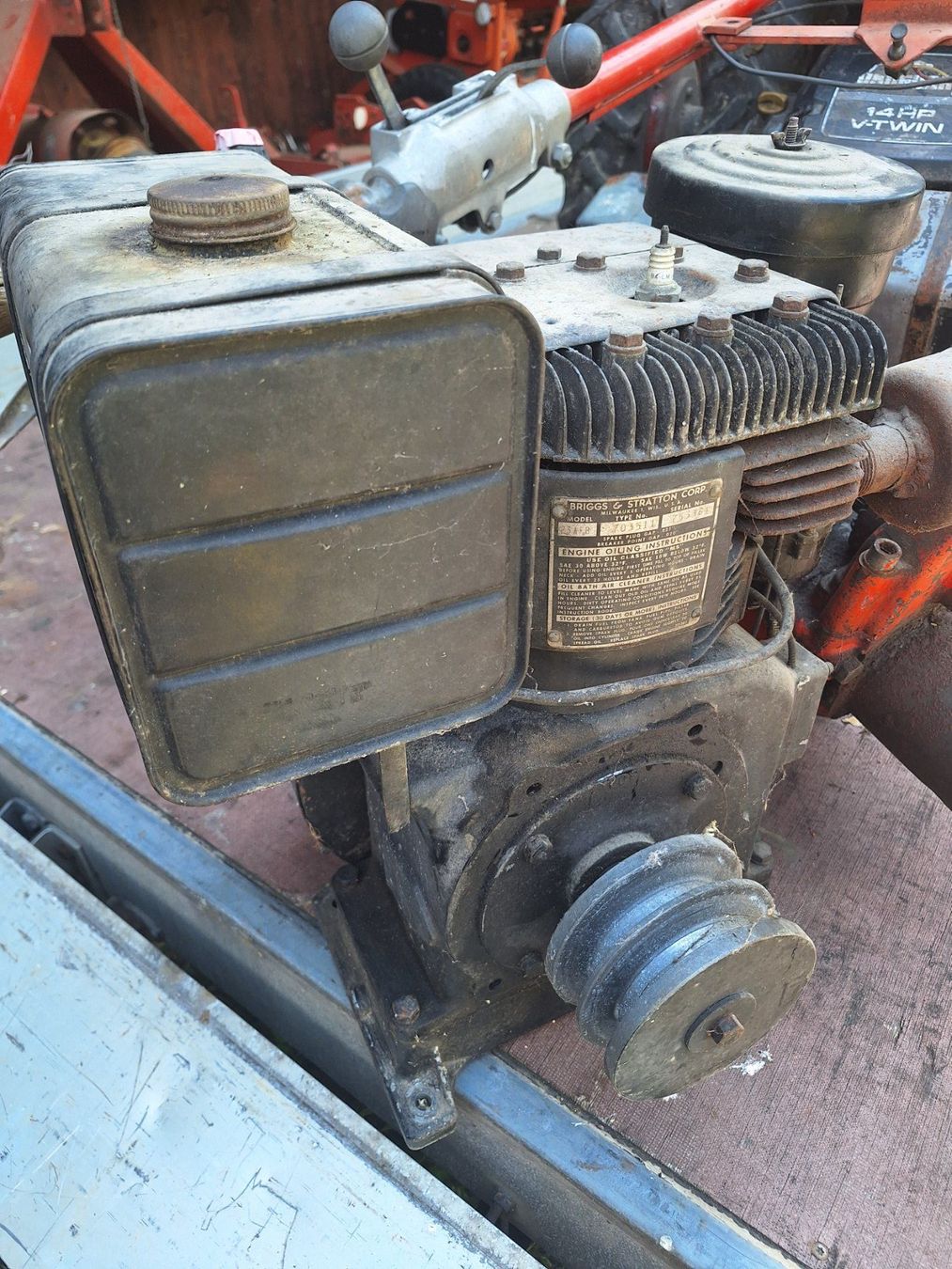 Motoren: Briggs and Stratton Standmotor – Defekt aus Eptingen von Bobbl1 4