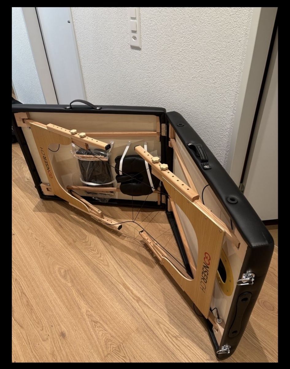 Gonser Lettini & sedie per cosmetici: Massagetisch Gonser  – Nuovo (secondo la descrizione) da Rapperswil SG venduto da Hel_rpq5 1
