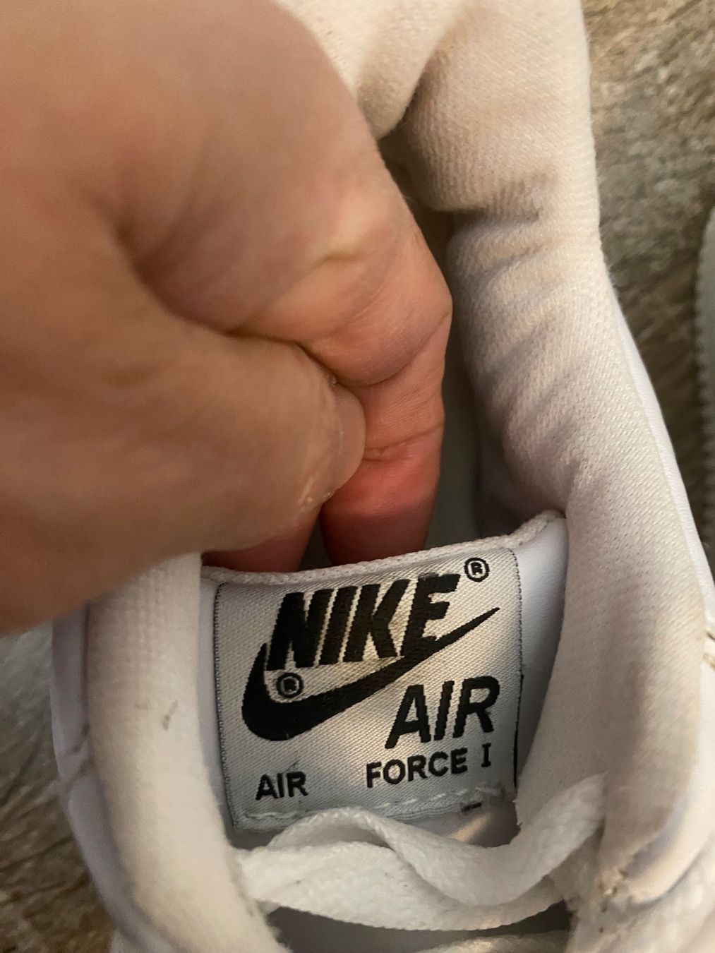 Nike Damenschuhe: Nike Air Force 1 Grösse 38, Top Zustand – Gebraucht aus Dietikon von Enio1 3