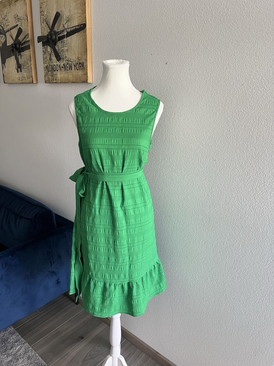 Vestiti: Sommerkleid Grösse 38 – Usato da Niederhelfenschwil venduto da tab_xlc7