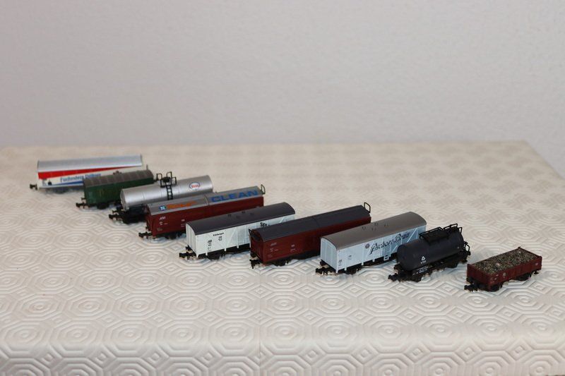 Roco Modellini di ferrovie: 9 Roco Wagen ( 497 ) – Usato da Kerzers venduto da Winu64