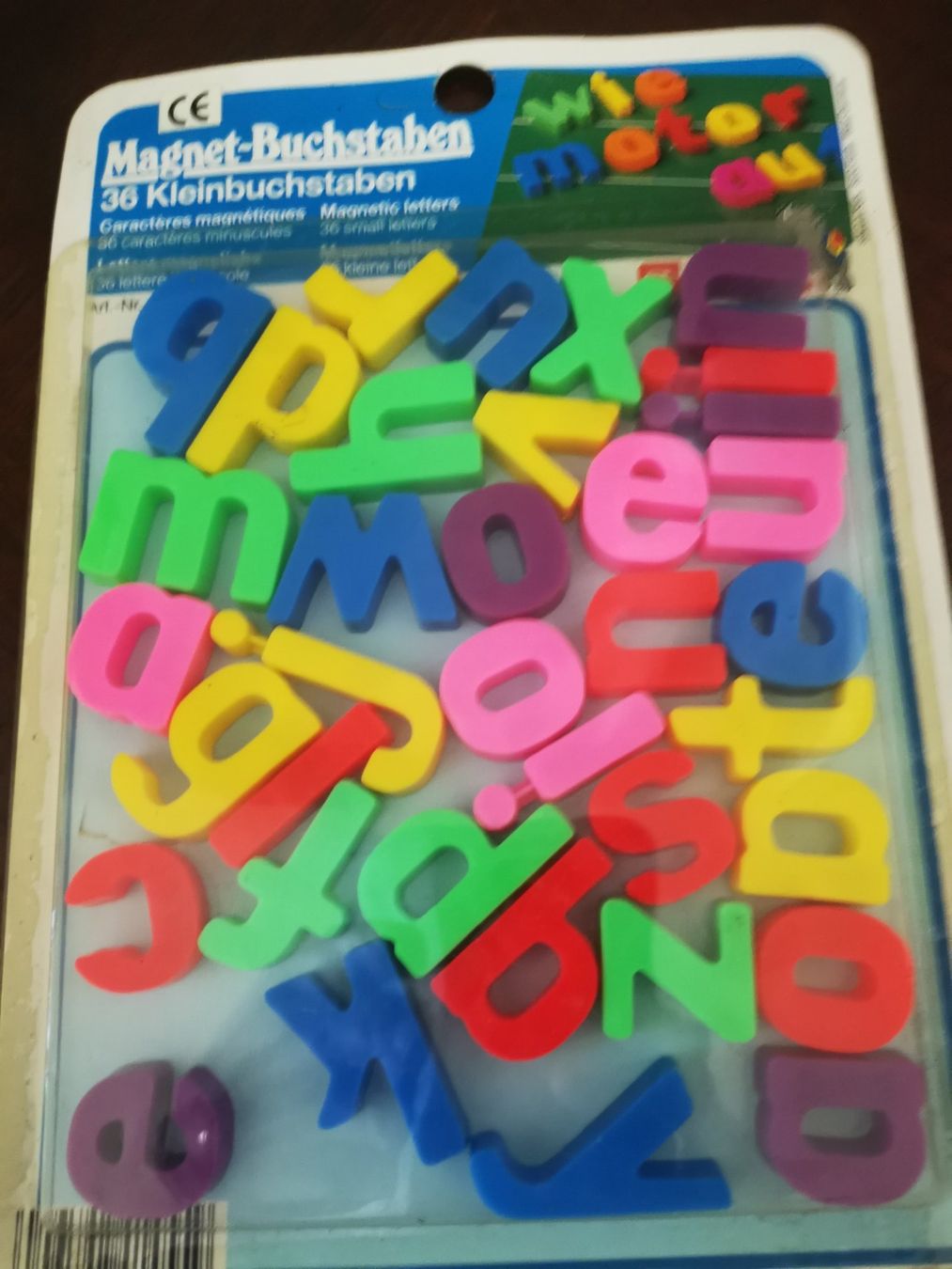 Giochi: Lettres magnétiques enfant 36 pièces multicolore – Nuovo e nell'imballaggio originale da Courtepin venduto da Fin_dj7p 7