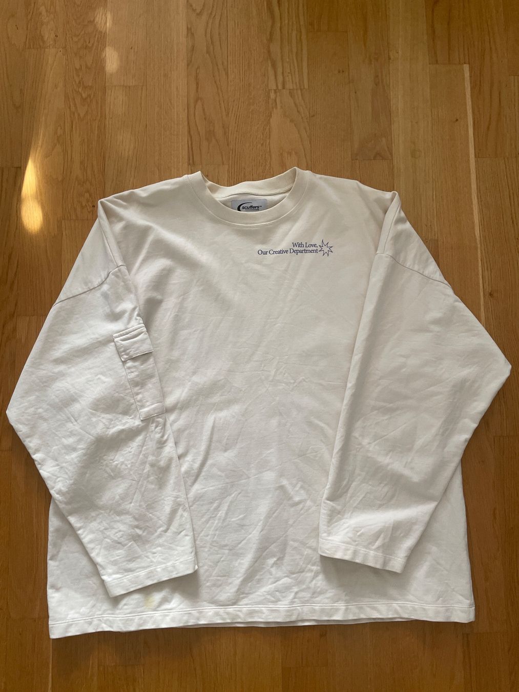 Kleider: Hoodie, Scuffer, L – Gebraucht aus Renens VD von cjneco 1
