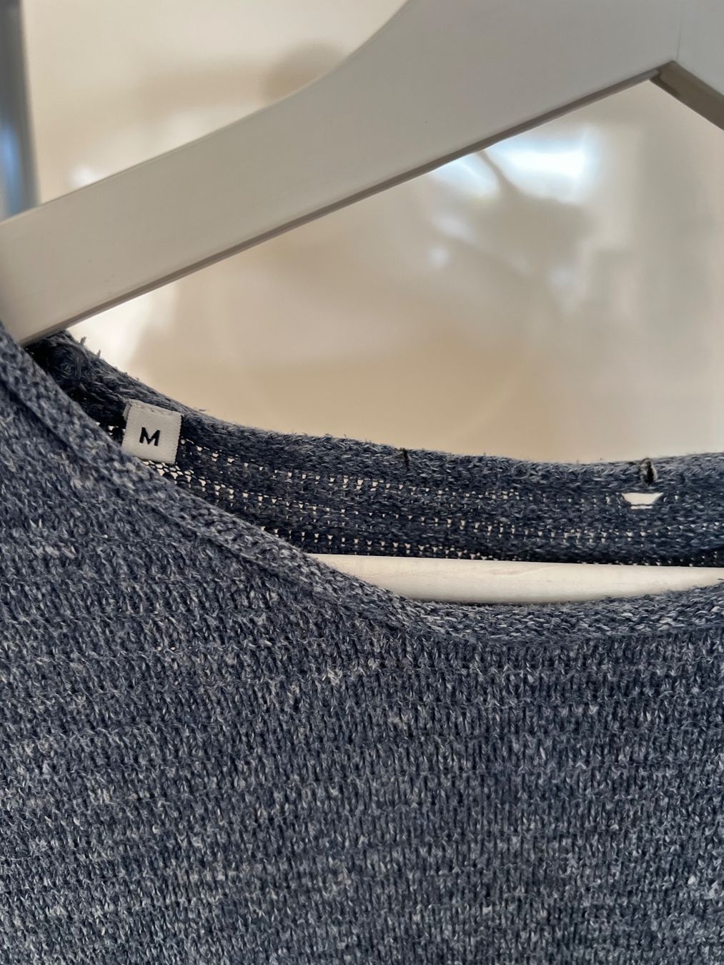 Pullover & Sweatshirts: No name Pullover, blau, "rollende" Abschlüsse – Gebraucht aus Oberwil-Lieli von Jo-Ke 3