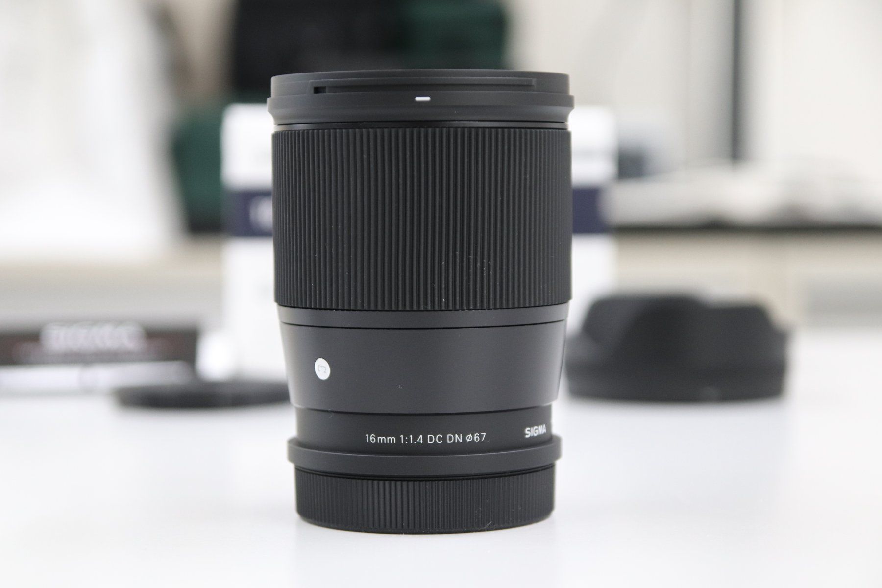 Sigma Objektive: Sigma 16mm 1.4 DC DN L-Mount / NEU – Neu und originalverpackt aus Zofingen von OWYSSAG 1