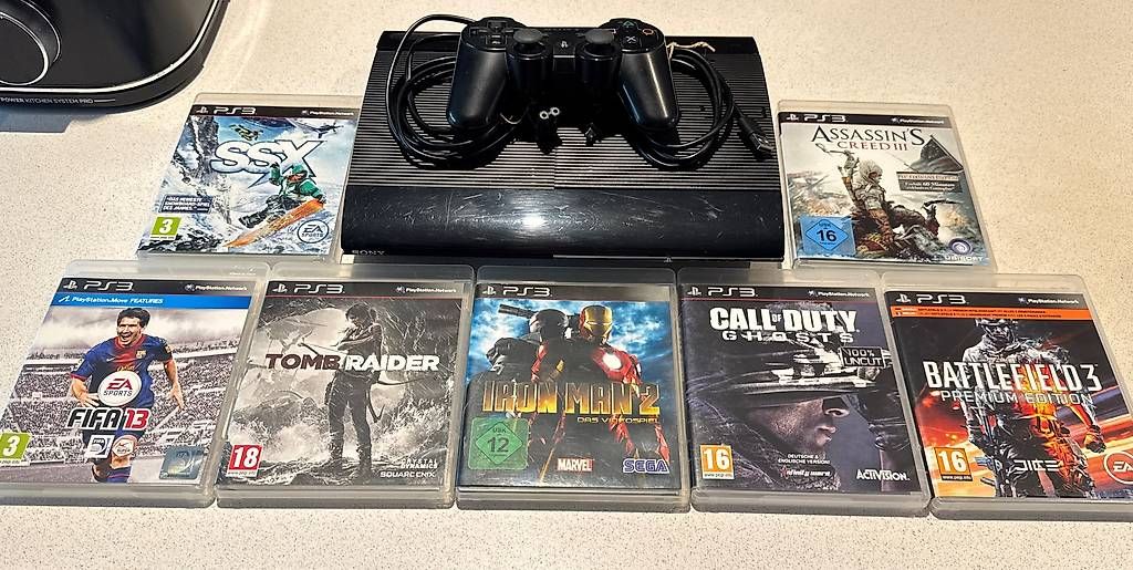 Console: Playstation 3 mit diversen Videospielen – Usato da Schwellbrunn venduto da laugleman