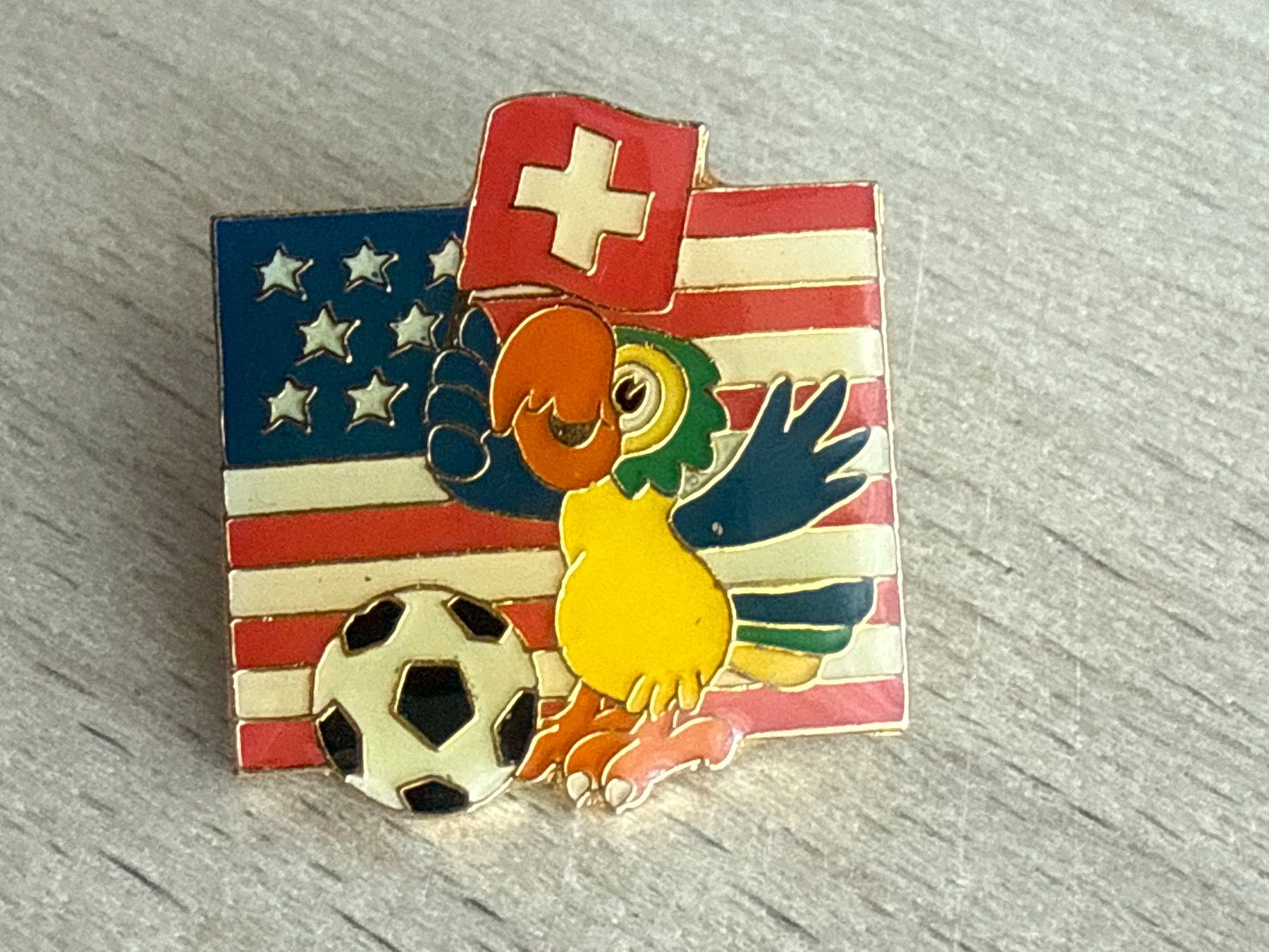 Plaketten & Abzeichen: Pin WM USA94 – Gebraucht aus Glattbrugg von Schweigmatt