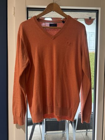 Pull col V Gant orange, bon état