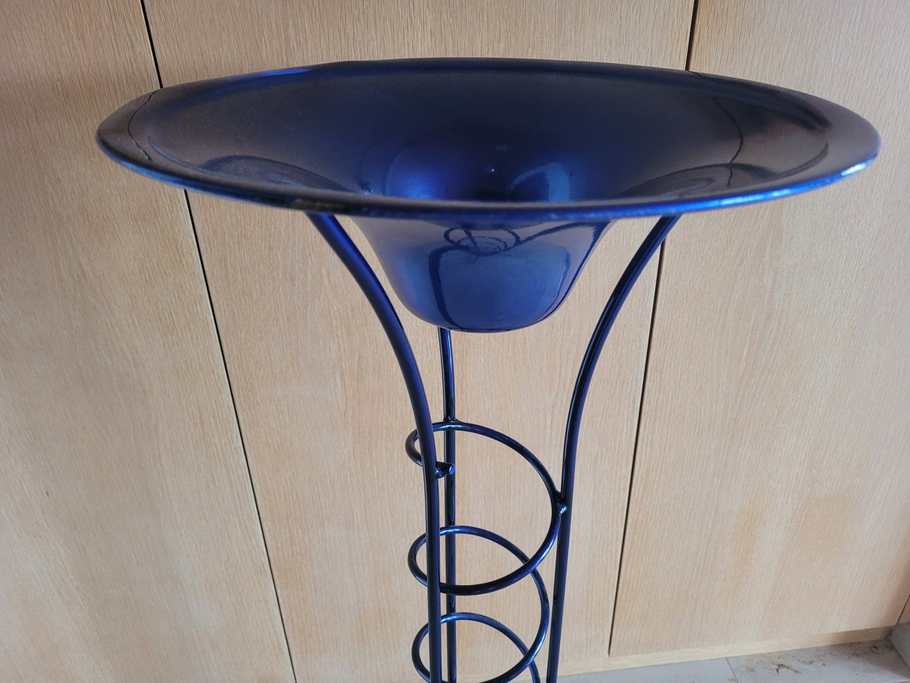 Altro per la casa: Edle Blumensäule, Metall, blau – Usato da Hondrich venduto da Ebro01 1