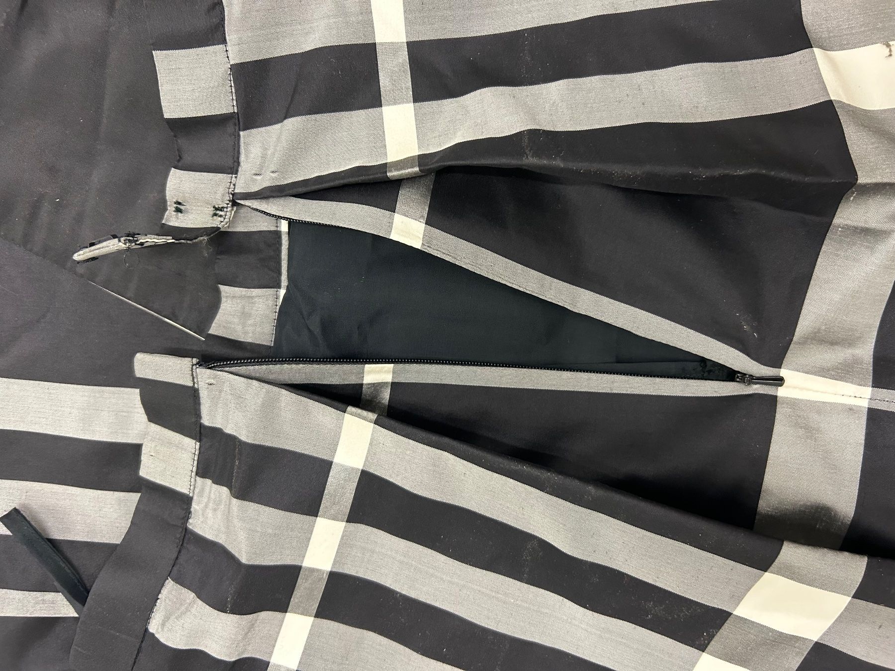 Burberry Röcke: Burberry Rock mit Schleife – Gebraucht aus Bern von floorball_zoro 6