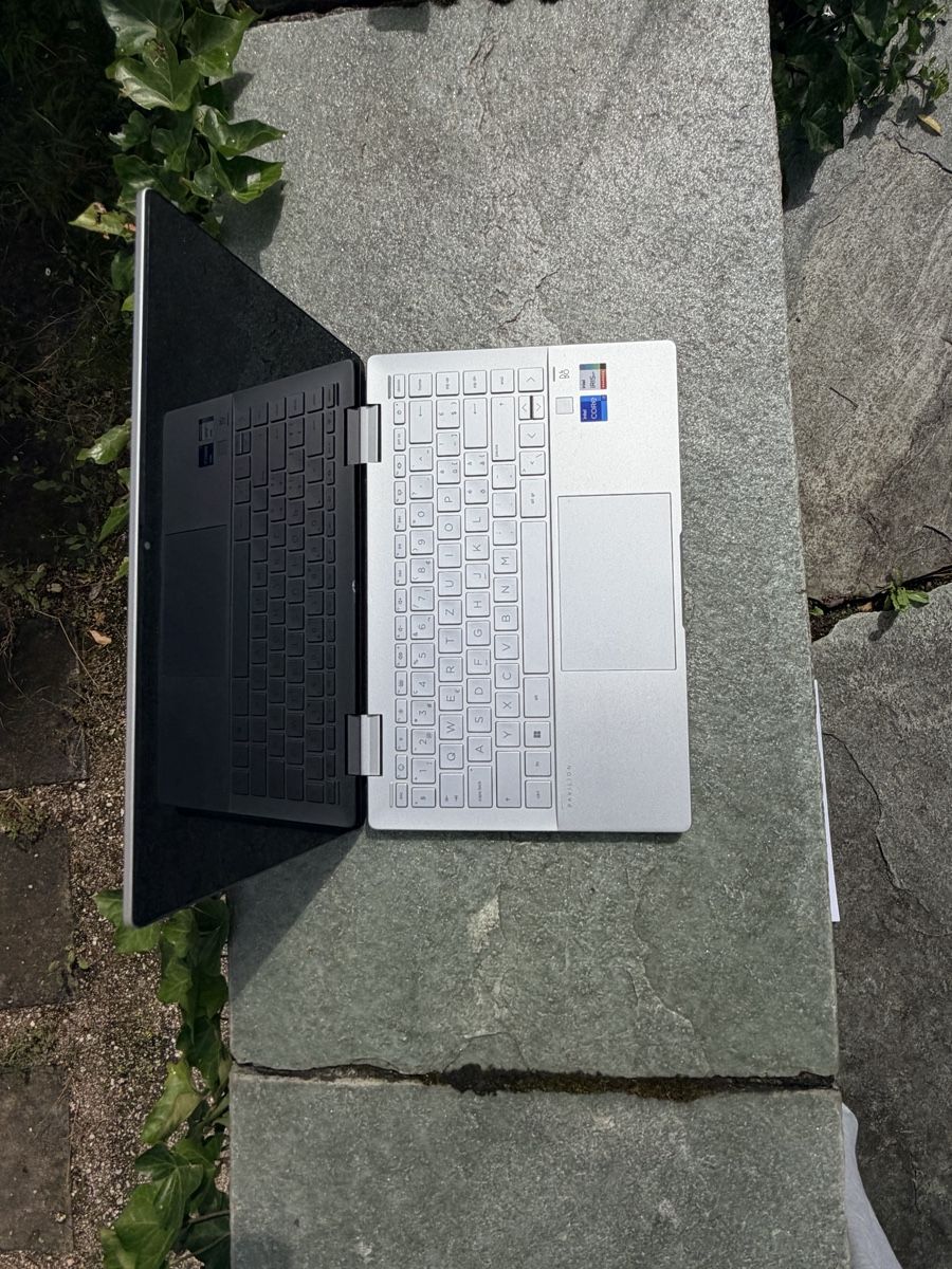 Hewlett Packard Notebook: HP Laptop inkl. Stift – Nuovo (secondo la descrizione) da Muttenz venduto da Johnny_Wishbone69 1