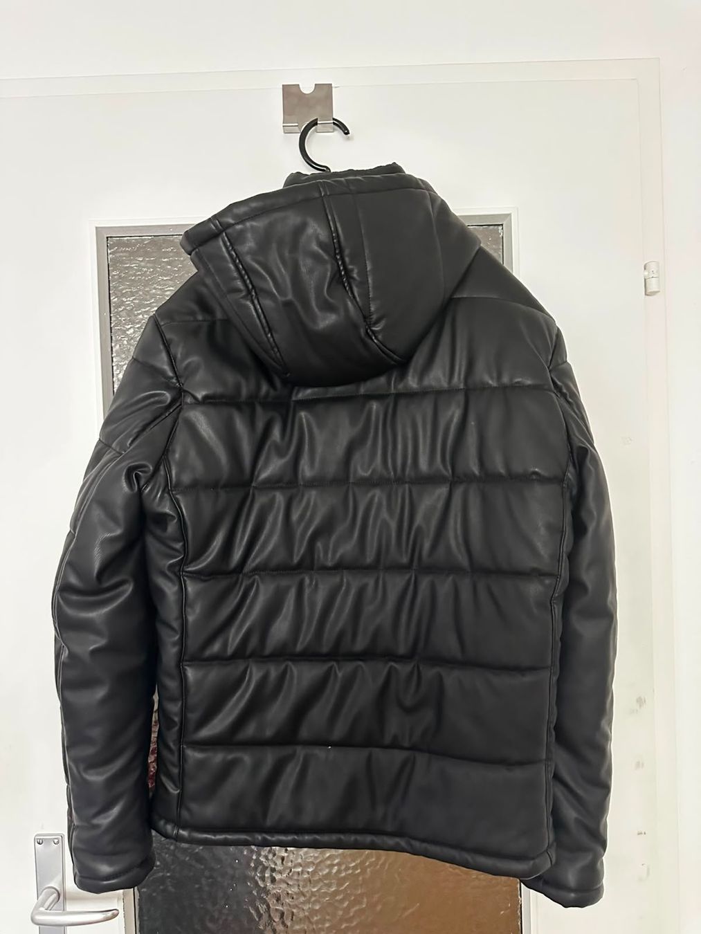 Jacken: Zara Herren Steppjacke schwarz – Gebraucht aus Baar von Marcel_8000 1