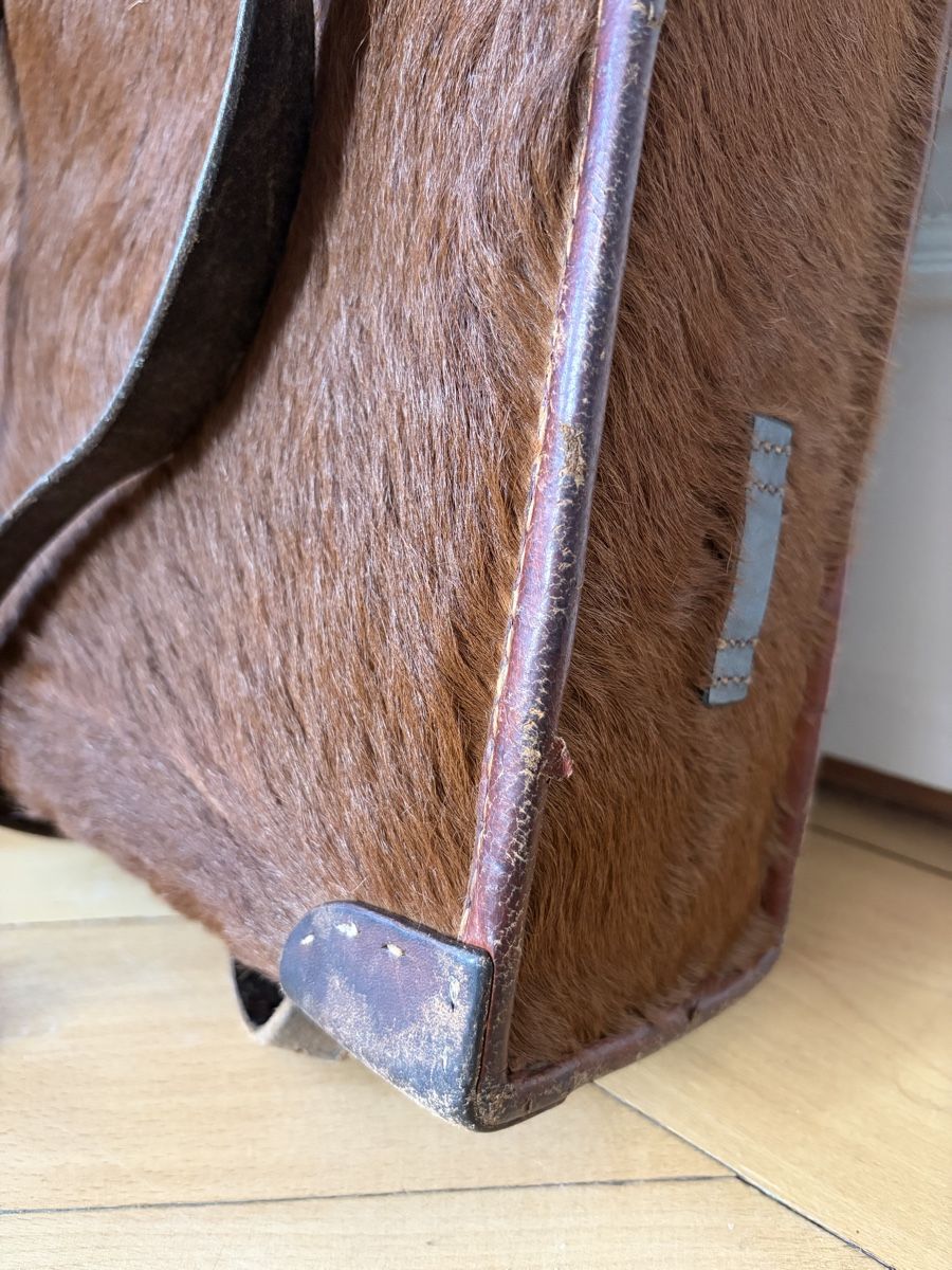 Sacs à dos: VINTAGE LEDERRUCKSACK AUS FELL – D'occasion à St. Gallen par Debi. 6