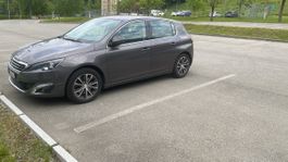 Peugeot 308 1.6i, Grey, 2014, 180'500km, Petrol