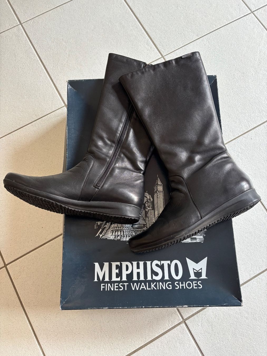 Mephisto Scarpe da donna: Bottes en cuir – Usato da Yens venduto da Lucho04
