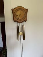 Junghans Gewichts-Wanduhr, Holz mit Pendel