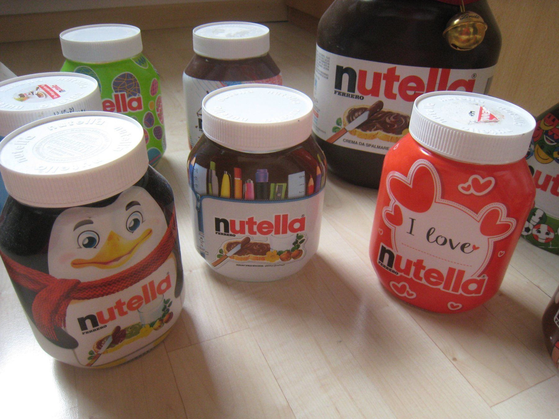 Tutte le decorazioni: Nutella Fan-Set 13teilig (leer) – Usato da Gelterkinden venduto da Andreachrista 2