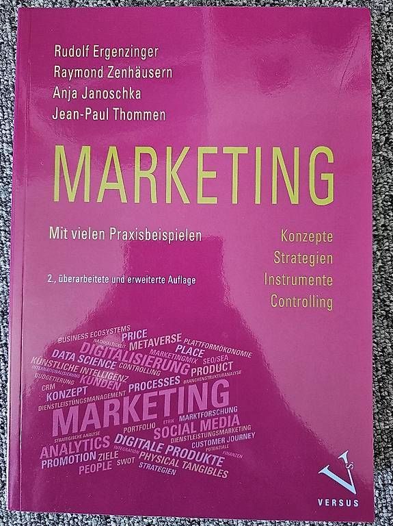 Bücher: Marketing: Mit vielen Praxisbeispielen – Gebraucht aus Rickenbach SZ von vanille0200