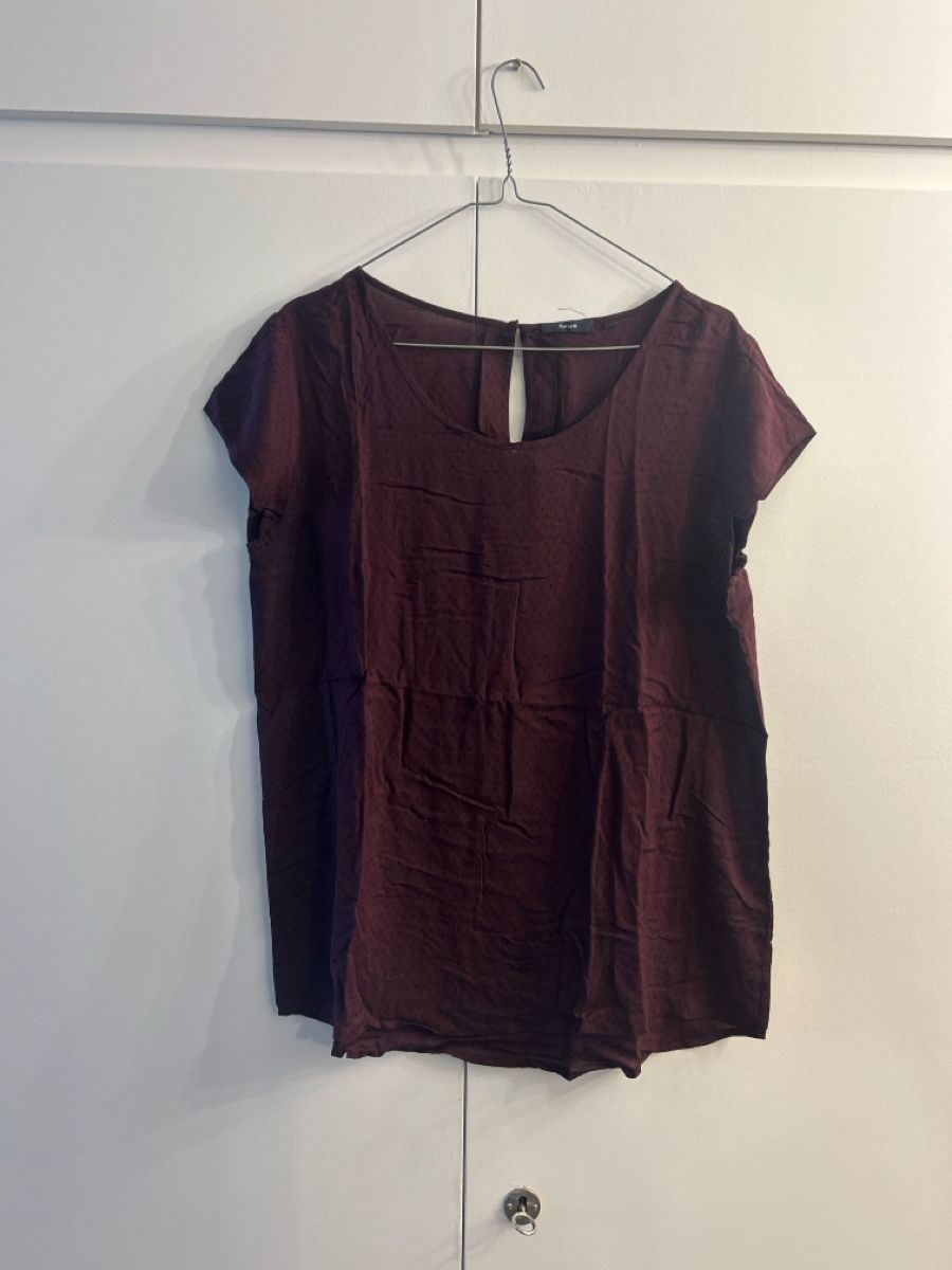 Opus Camicette: Chic Burgundy Opus Blouse - 38 – Usato da Marly venduto da redinaber