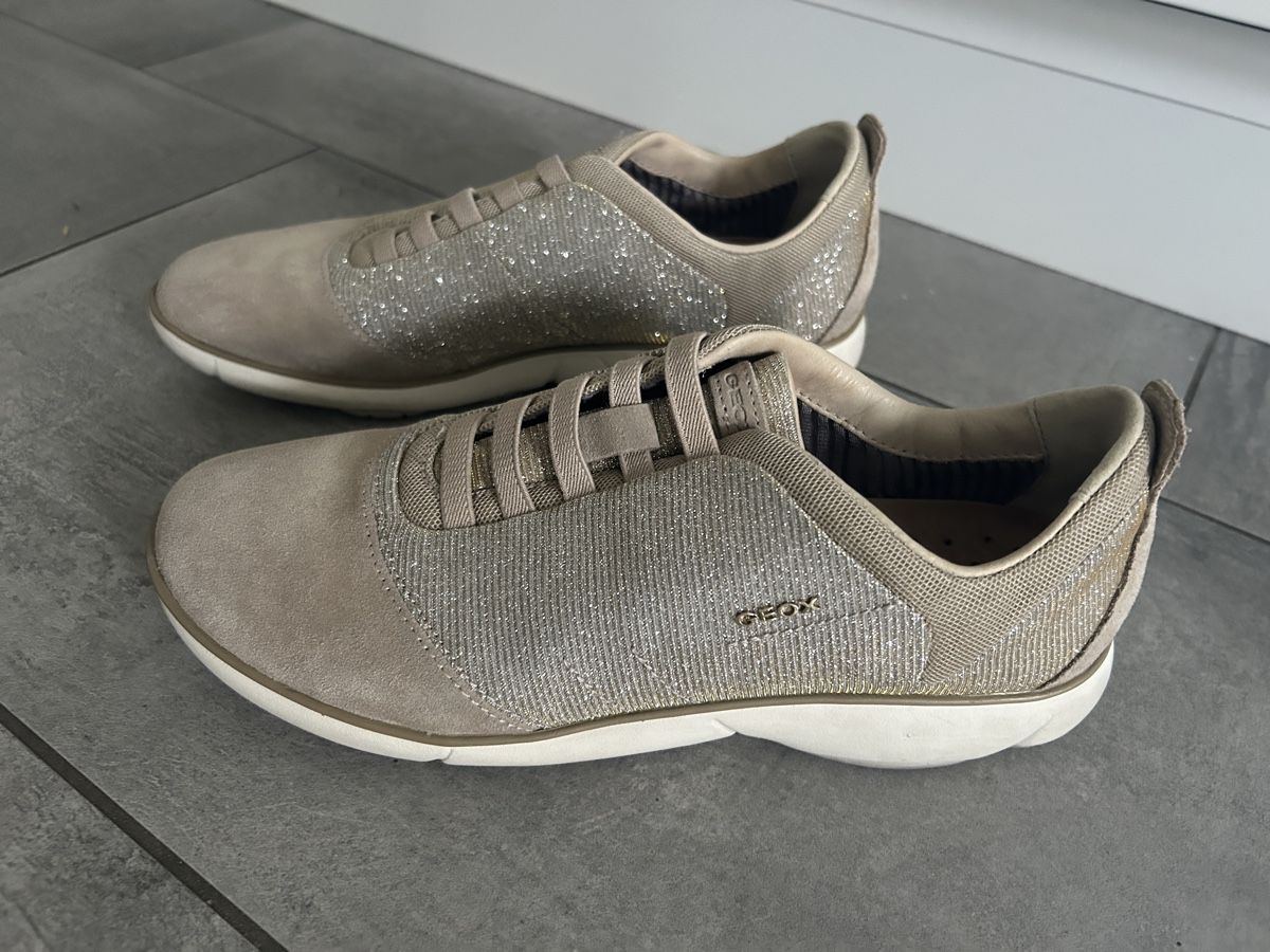 Aldo Chaussures femmes: Aldo Schuhe, Grösse 39 – D'occasion à Engelburg par Quinti15