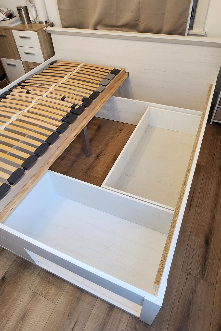 Letti: Bettrahmen / Bettgestell (180x200cm) – Usato da Spiez venduto da _Roxy 5