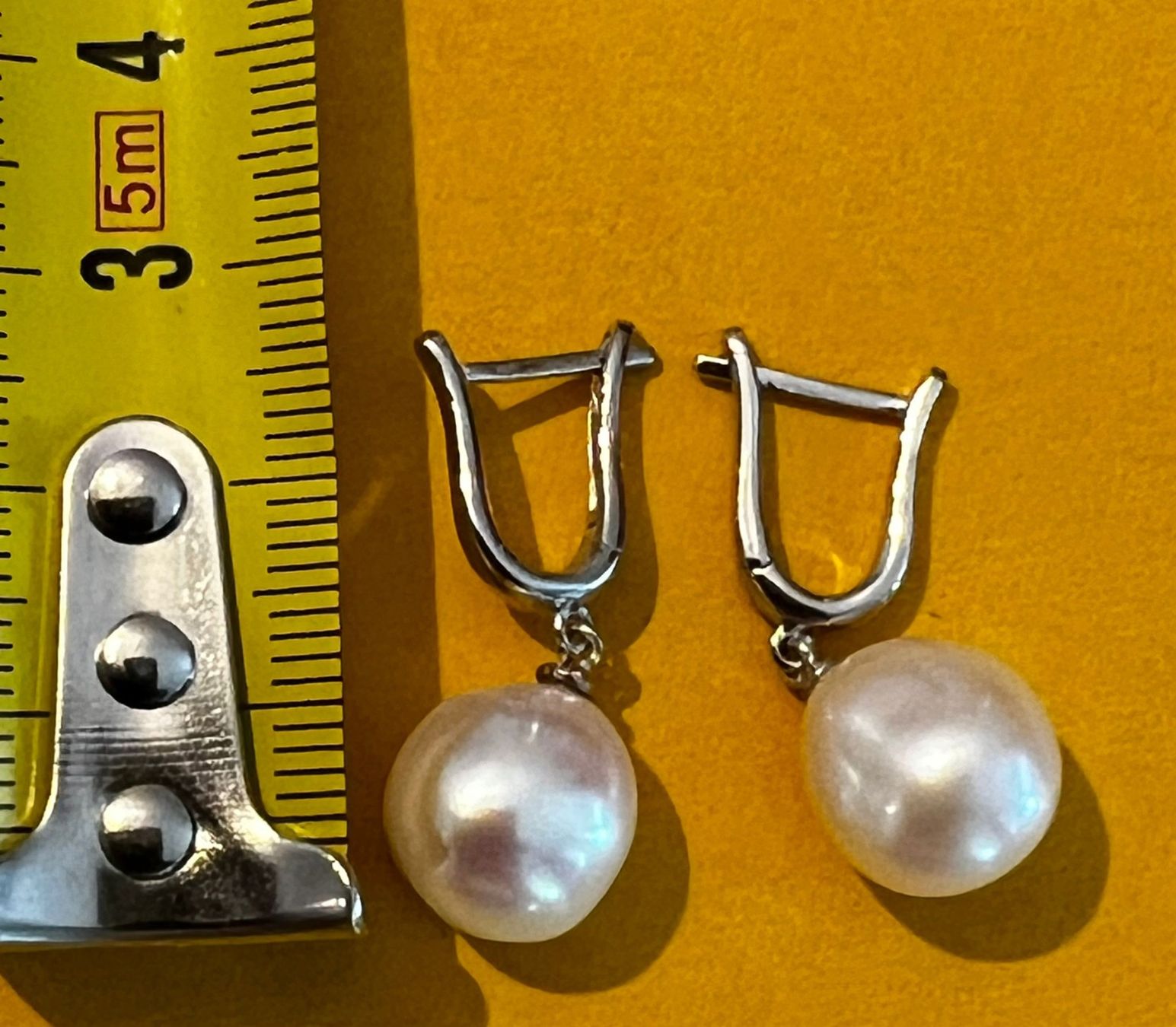 Ohrringe & -stecker: Süßwasser Perlen Ohrringe aus Silber – Neu und originalverpackt aus Teufen Ar von Exclusive.stuff.CH 1