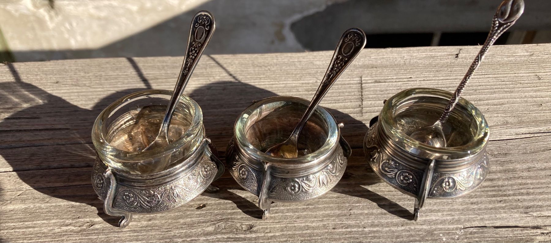 Komplettküchen: 3x Jugendstil Salzgefässe mit Löffelchen, gestempelt – Gebraucht aus Ranflüh von SwR_E19