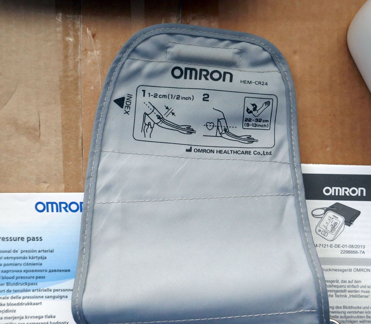 Omron Attrezzature mediche: OMRON M2 Oberarm Blutdruckmessgerät – Usato da Ehrendingen venduto da Wolfmanjack 3