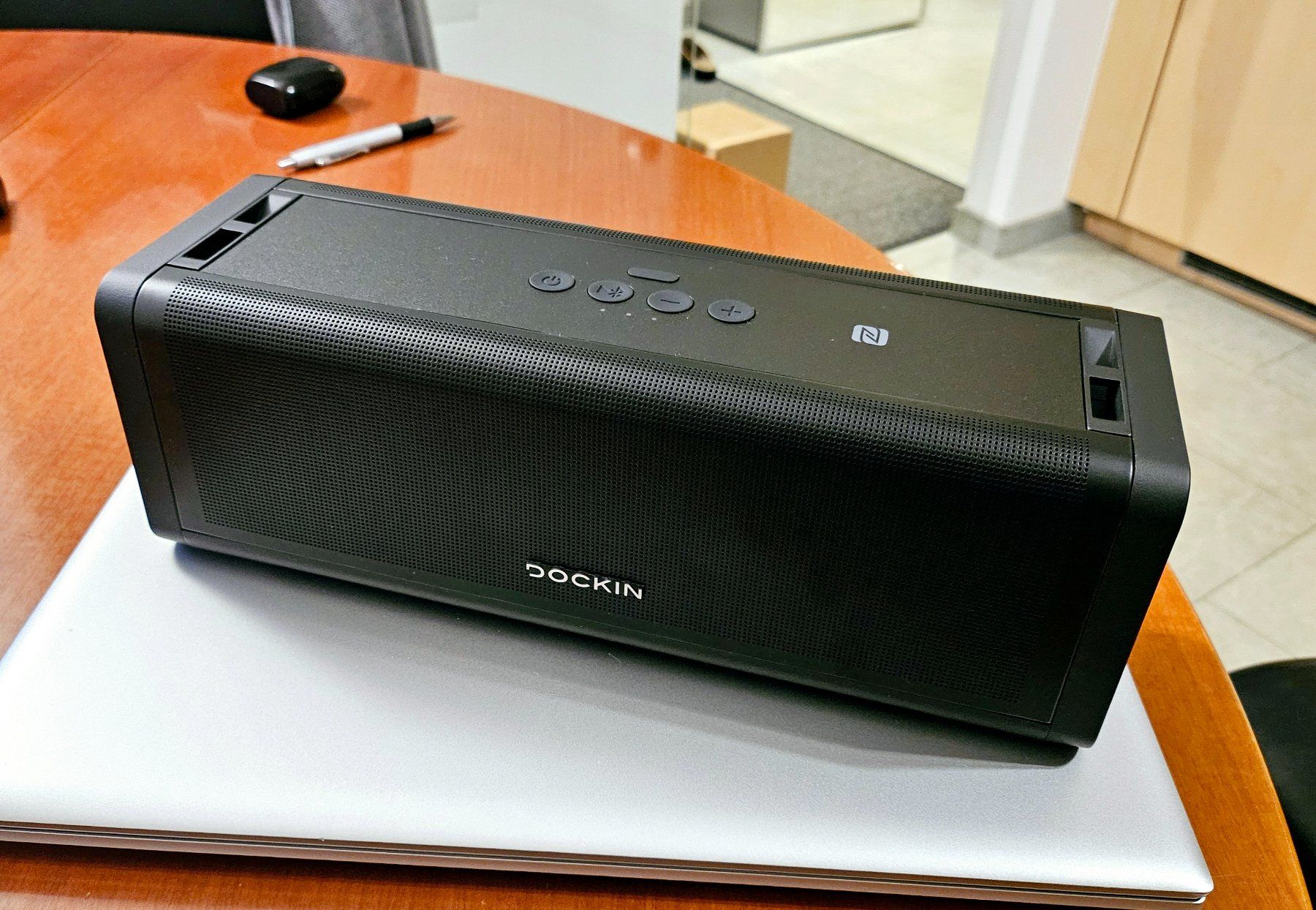 Casse acustiche: ** DOCKIN D FINE+2 SPITZEN STEREO BLUETOOTH SPEAKER ** – Nuovo (secondo la descrizione) da St. Margrethen SG venduto da Relsi53