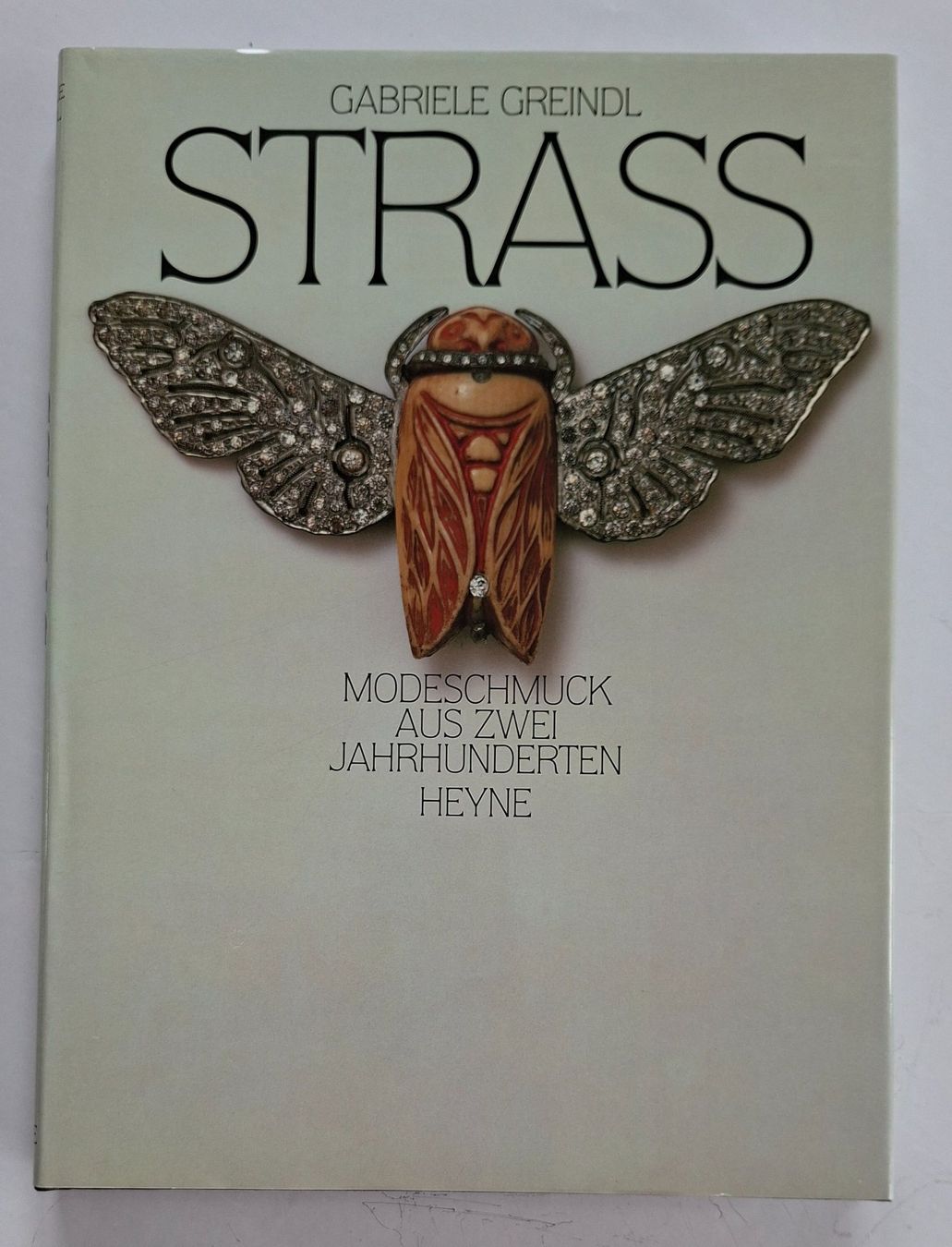 Bücher: Strass Modeschmuck Buch, Gabriele Greindl, mit Schuber – Gebraucht aus Opfikon von Diversamente