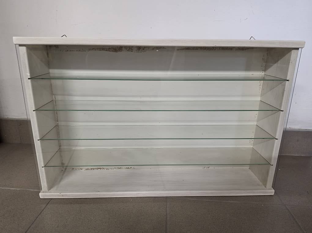 Vitrines: Vitrine  – D'occasion à Corcelles-près-Concise par Popa999