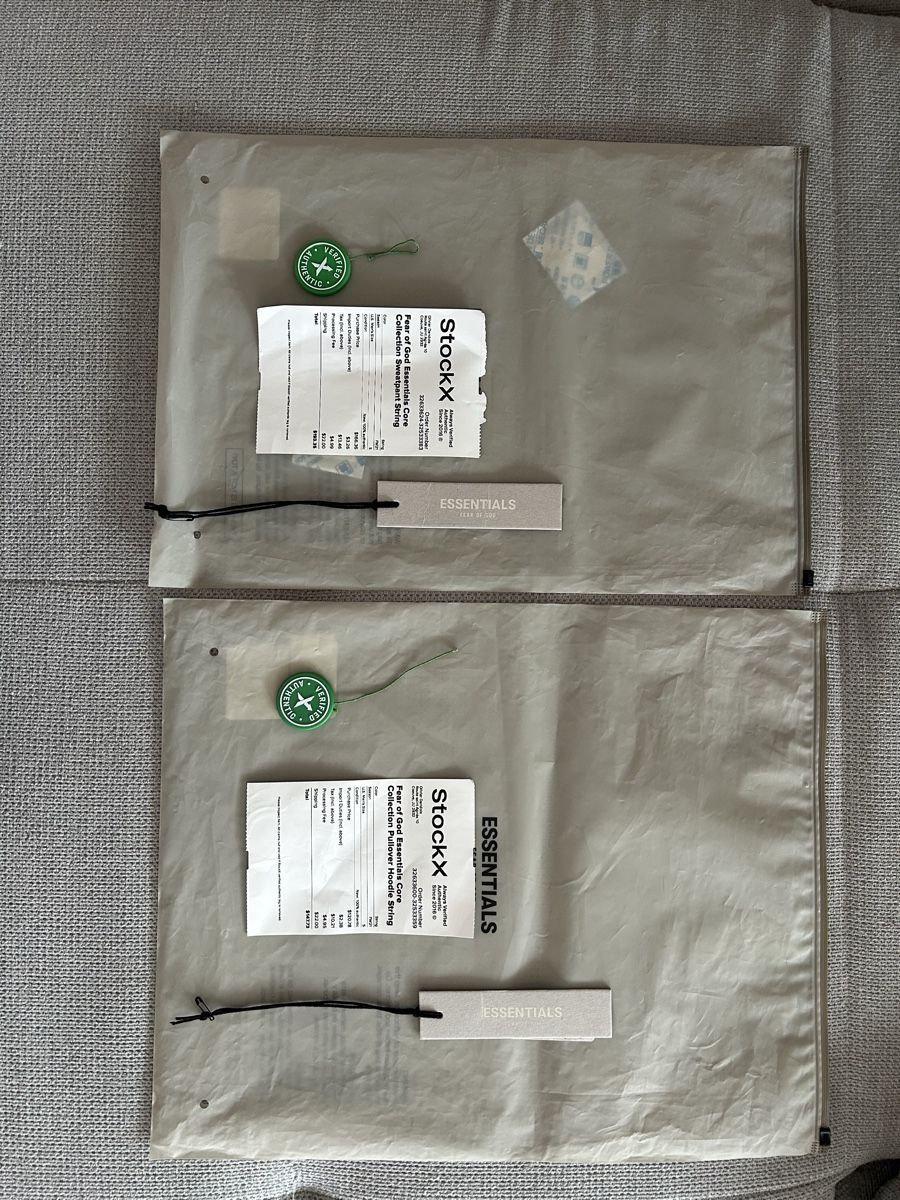 Fear of God Pulls & Sweat-shirts: Ensemble Essentials – D'occasion à Fribourg par Arthur_4 4