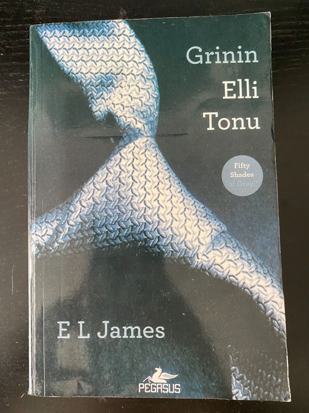 Libri: Grinin Elli Tonu - E L James – Usato da Hombrechtikon venduto da Uptowns