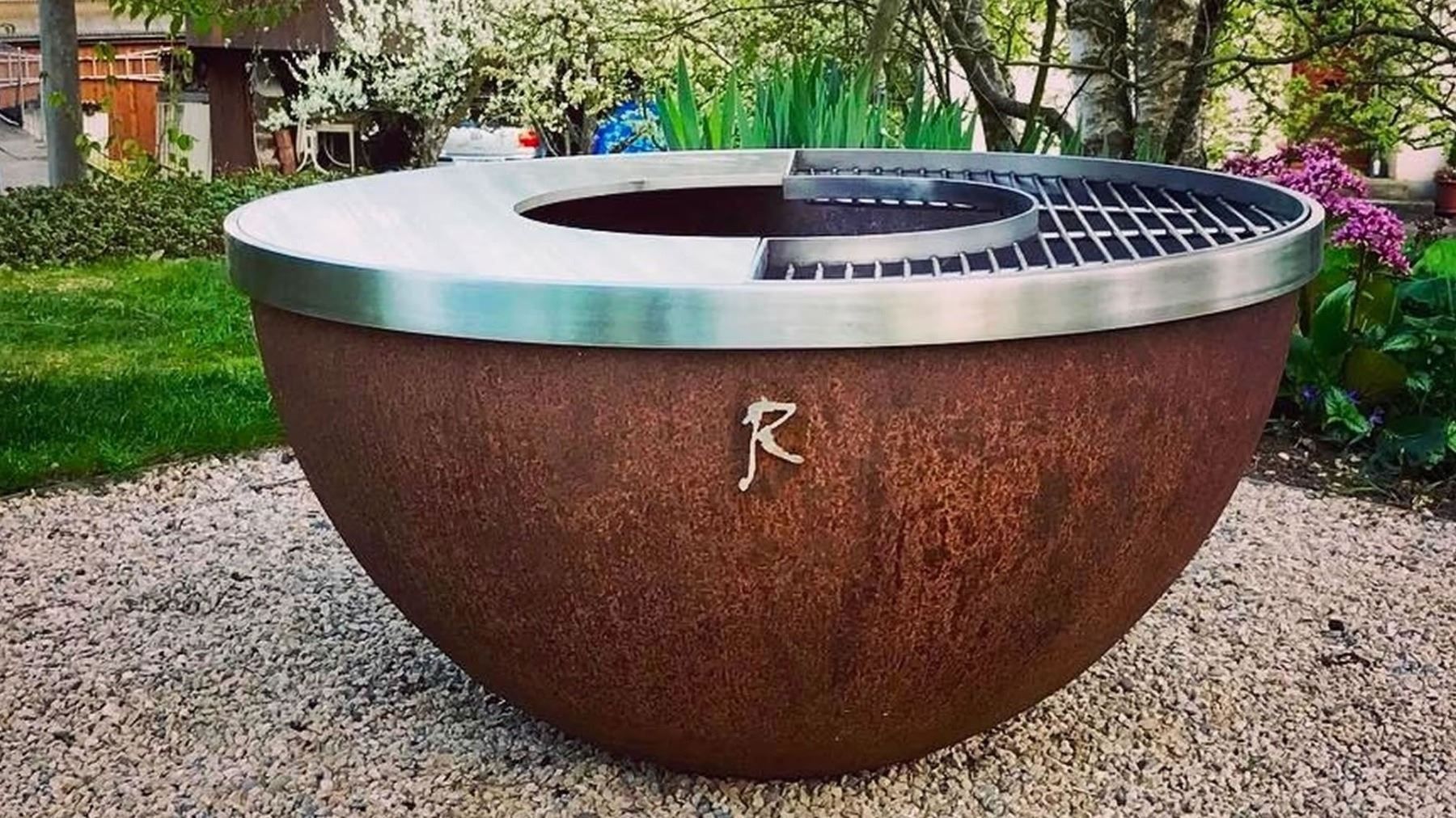 Bracieri: Feuerkugel Noun Ø 80cm – Nuovo e nell'imballaggio originale da Grenchen venduto da Wellnesspools