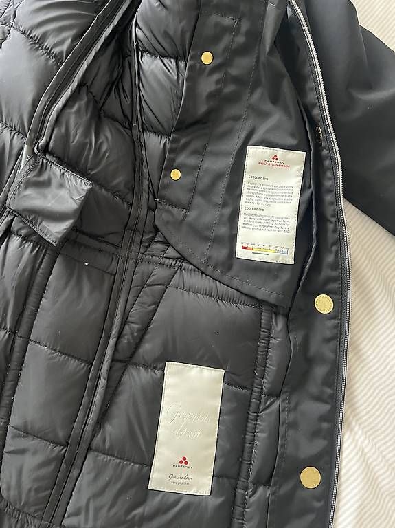 Cappotti: Wintermantel von Peuterey – Usato da Niederuzwil venduto da hel_v9ky 2