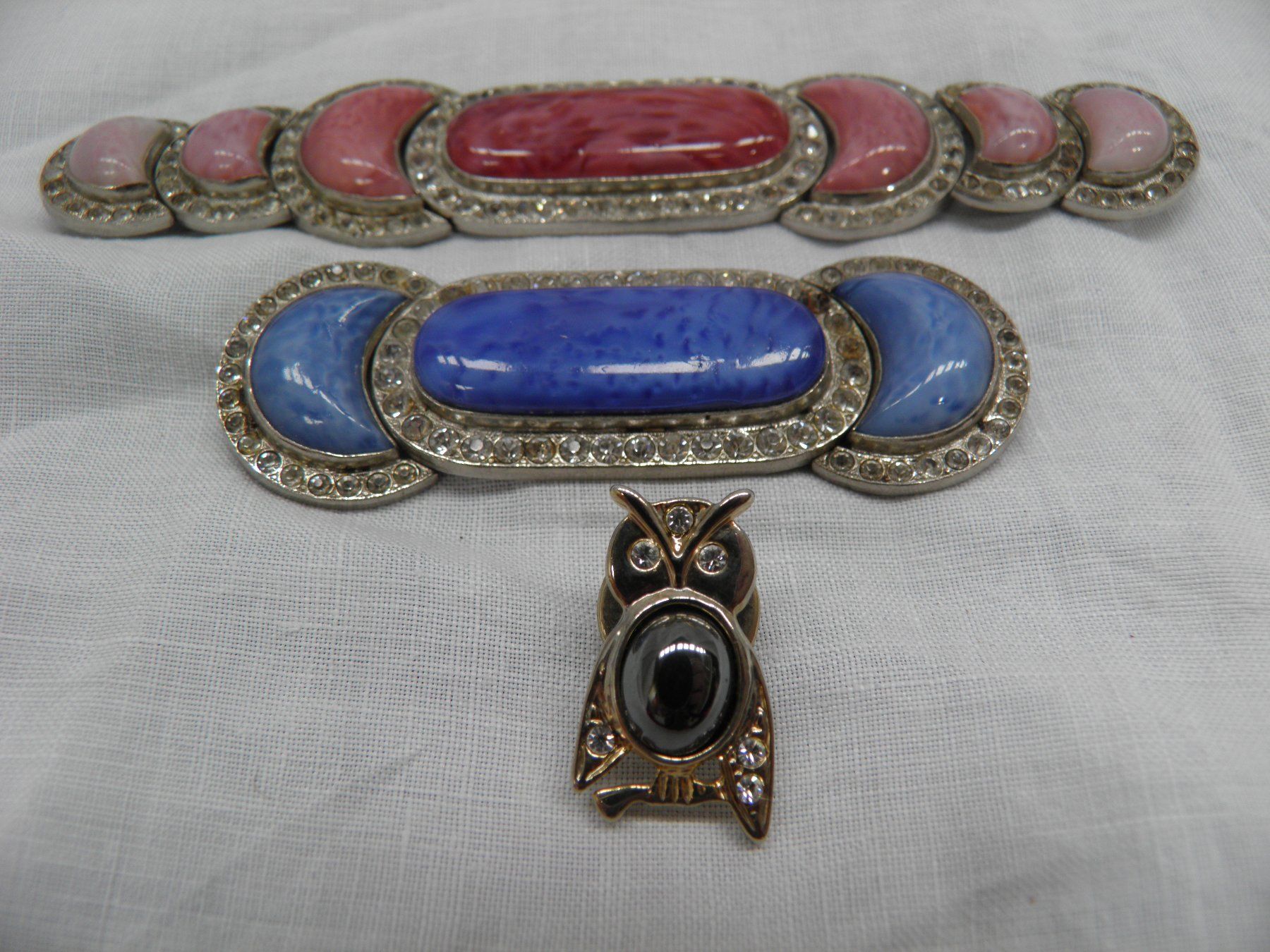 Sonstiger Schmuck: 1 Schmuck-Pin Eule, 2 Strass-Elemente zum Aufnähen – Gebraucht aus Rüti ZH von corvus-corvus 1