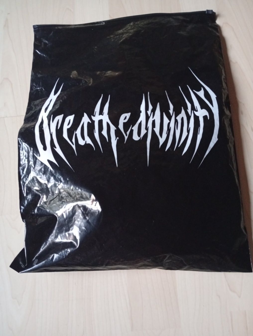 T-shirt: Original Breathe Divinity T-Shirt / M – Usato da Bassersdorf venduto da kira.grossmann 3