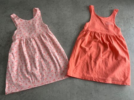 Kleiderpaket 2 Kleider KIDS Gr. 122 - neu