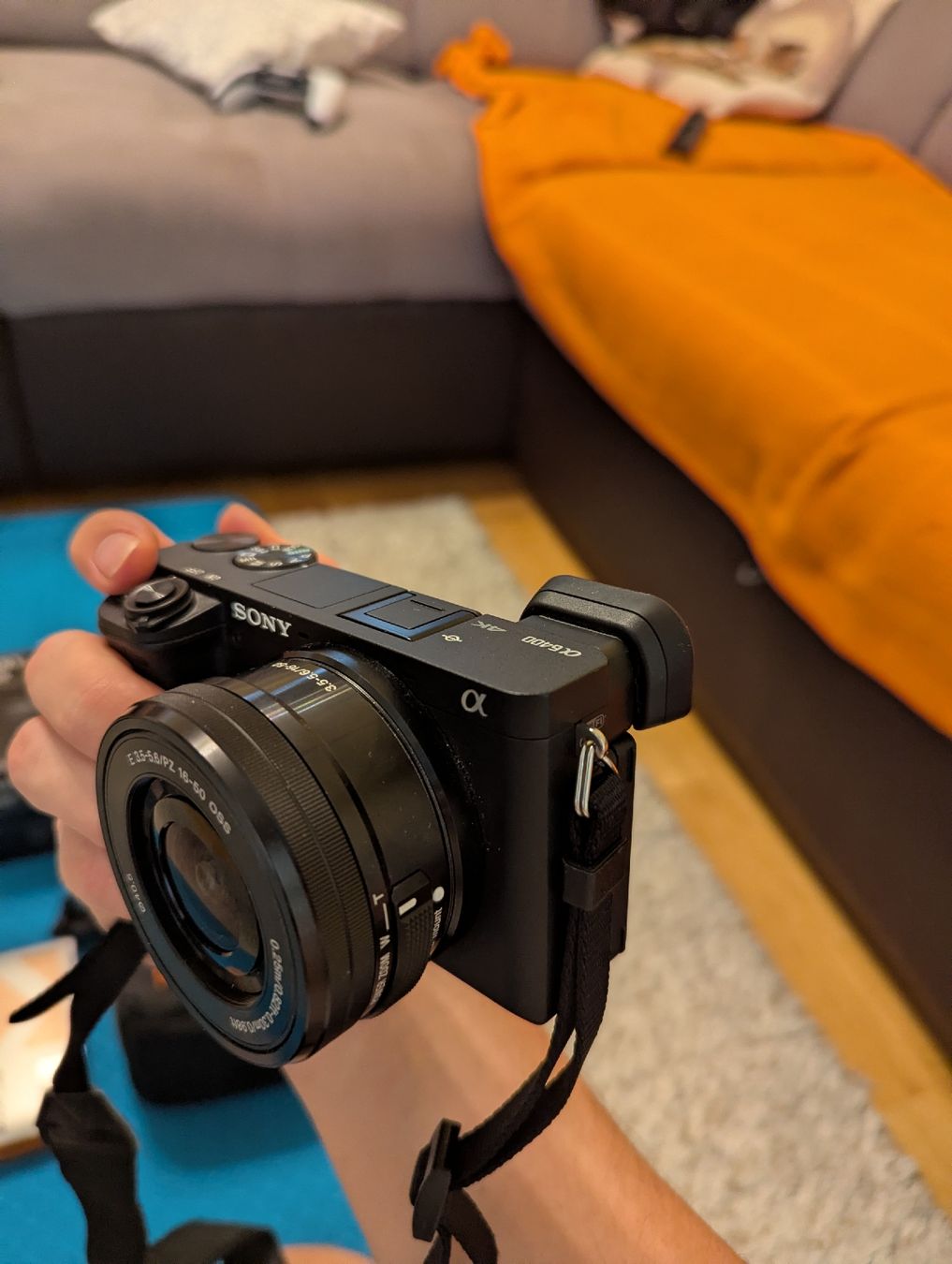 Sony Kamera: Sony A6400 kit + accessories / 4K video  – Neu (gemäss Beschreibung) aus Zürich von ioa_bsc6 1