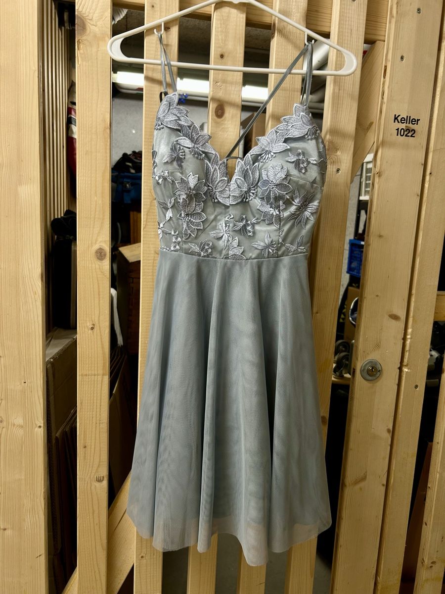 Vestiti: Blue formal dress – Nuovo (secondo la descrizione) da Belp venduto da jan_6yvx